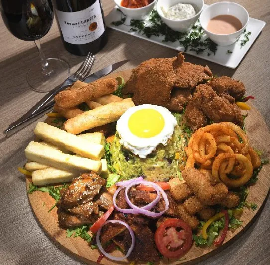7 Square Restaurant