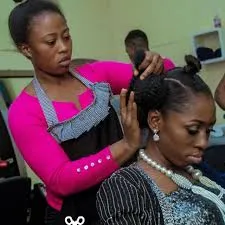 A107 Salon