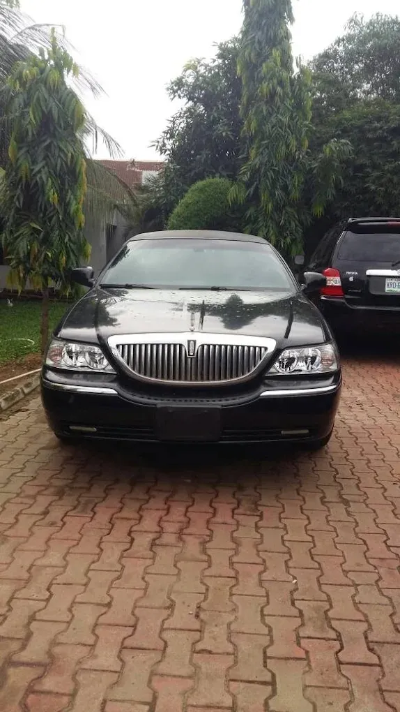 Ace Centre Limousine Services