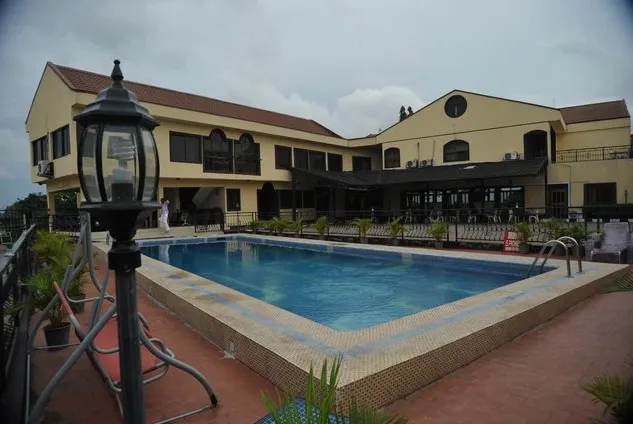 Benny Hotel