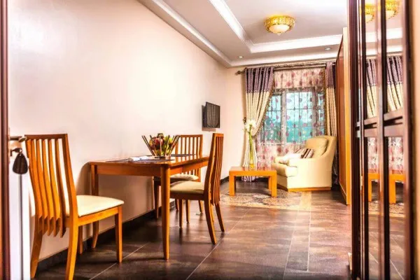 CASA VALLETA  Apartments & Suites