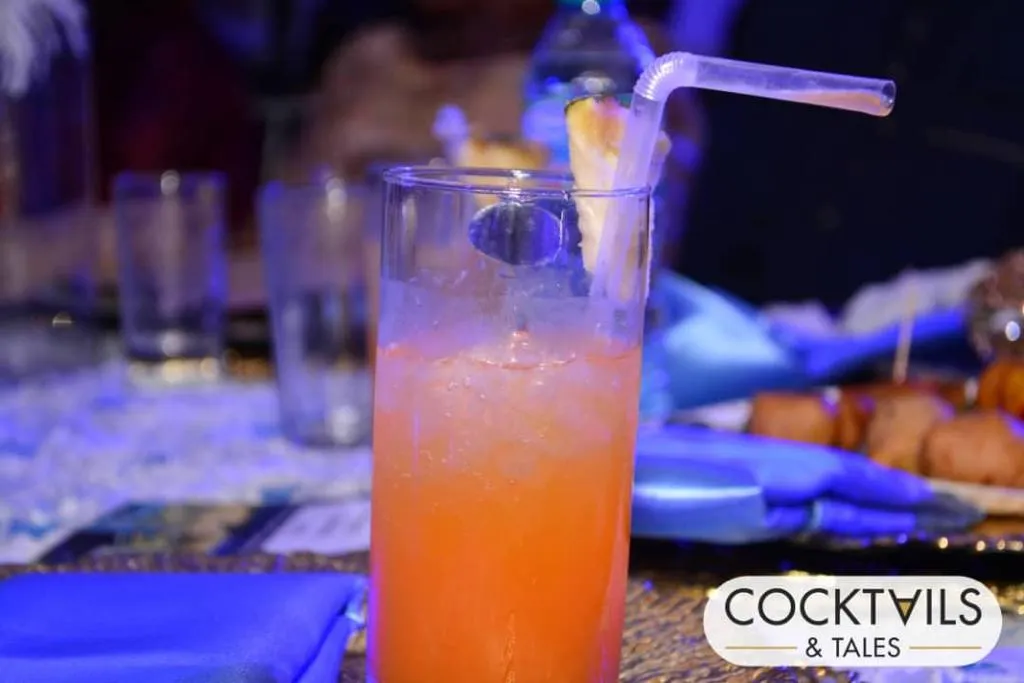 Cocktails & Tales