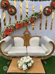 Divine Touch Decoration
