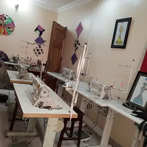 DollyPelz Fashion Training School