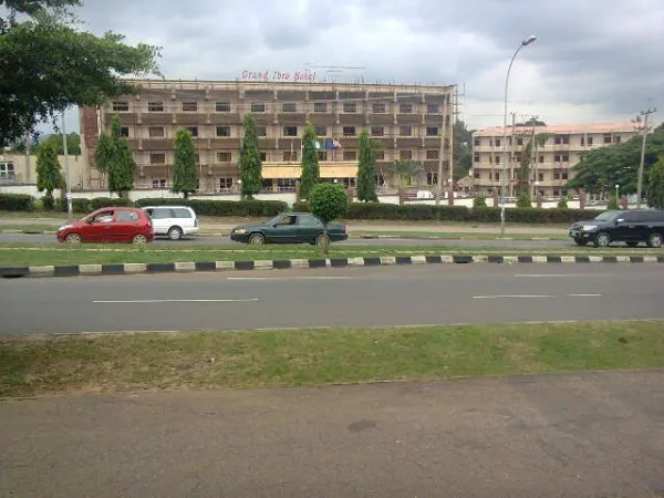 Ibro Hotel