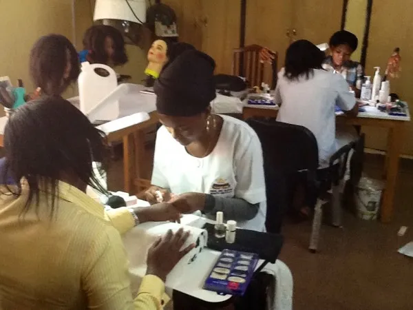 Kings & Queens Beauty Institute & Spa