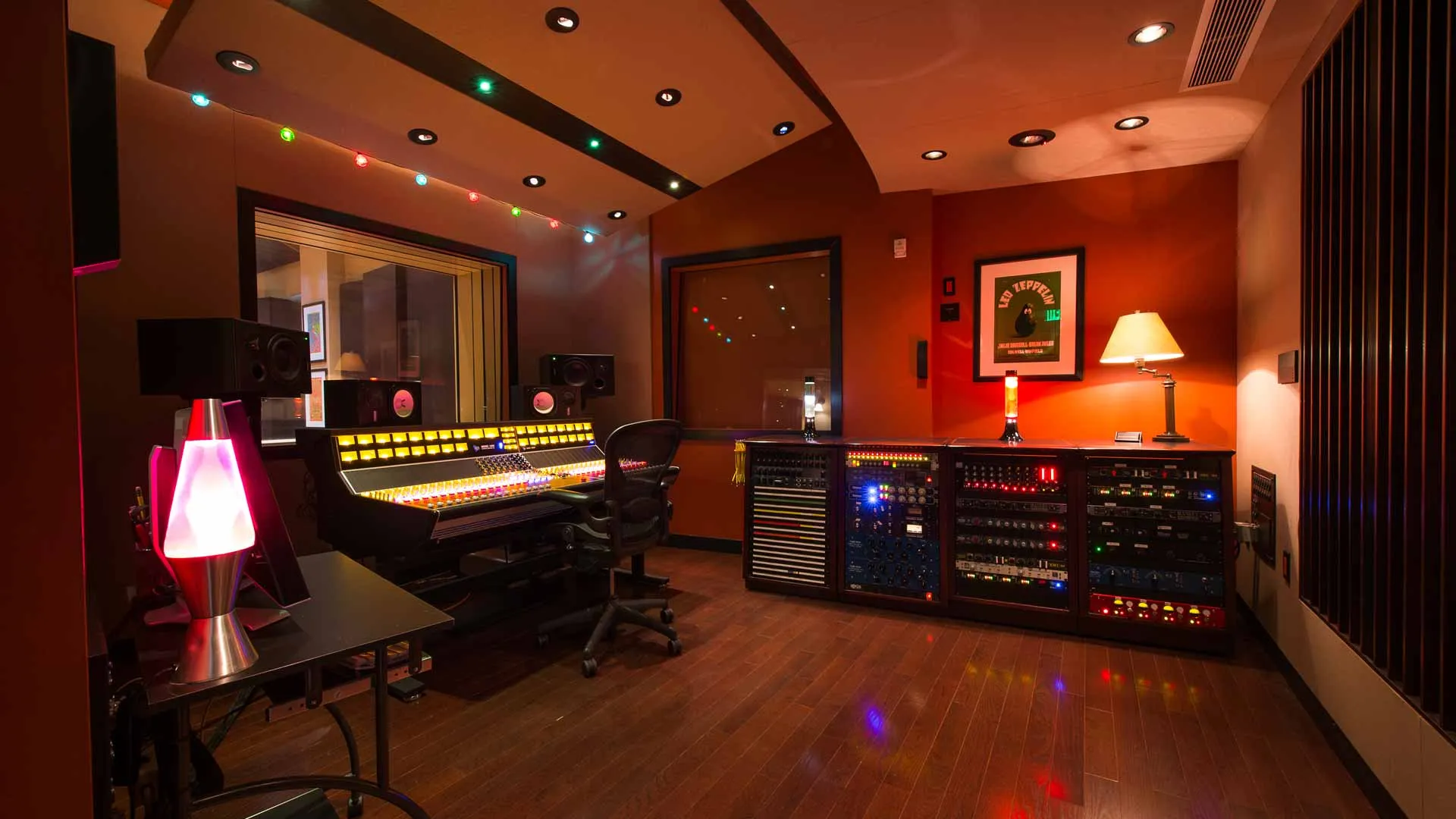 Lux Music Recording Studio