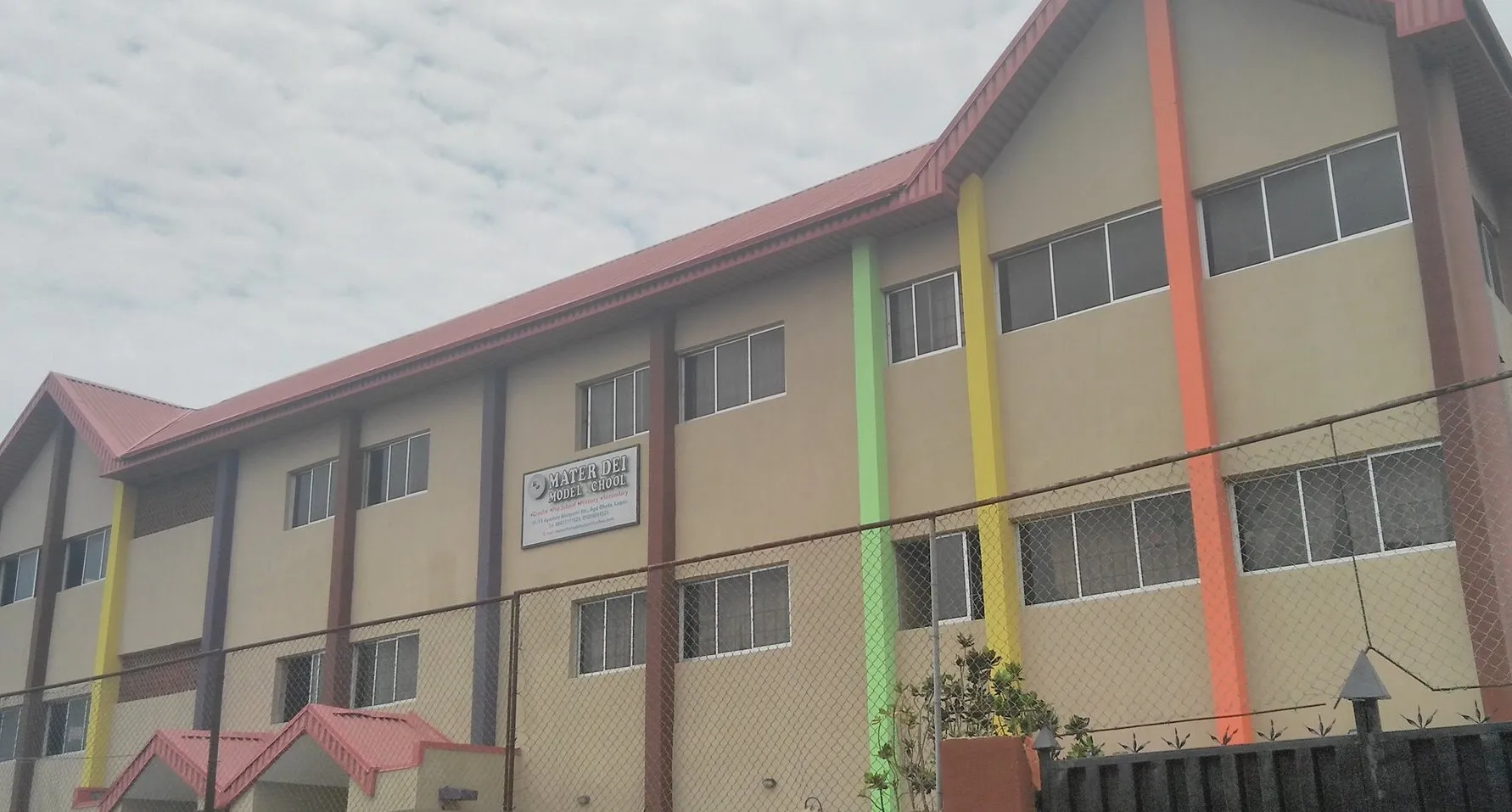 Mater Dei College