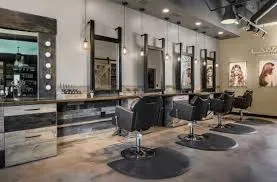 Moses Itigwe Salon
