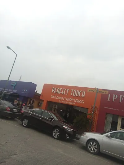 Perfect Touch Drycleaning