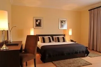 Protea Hotel Apo Apartments