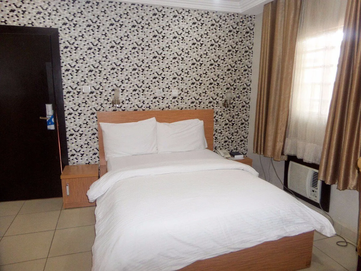 Siman Suites Hotel