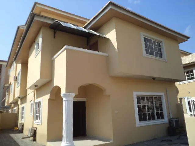 Udoetuk And Associates (Lagos)