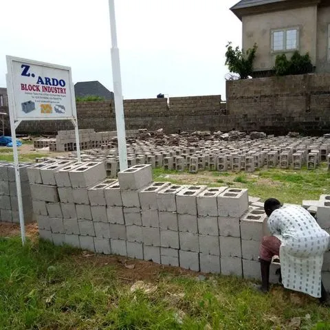 Z.ardo-Block-Industry