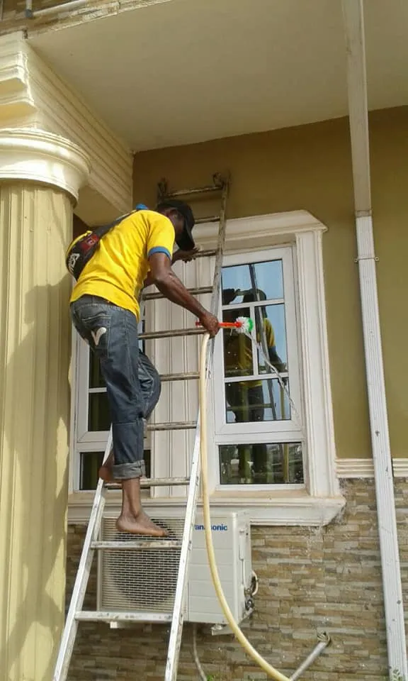 Zollys Cleaning Services